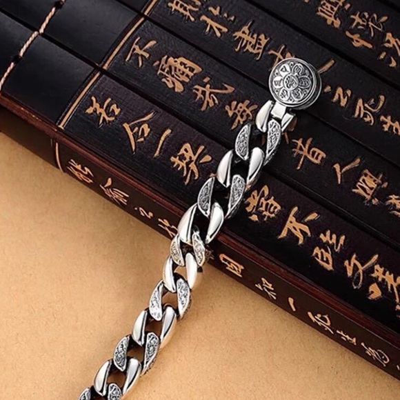 Stainless Steel Chain Link Bracelet, Mantra, Screwbar Curb Chain - Picture 13 of 13